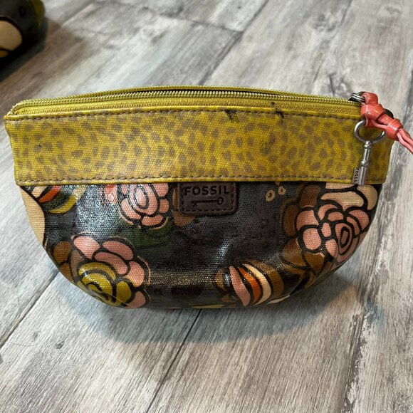 Vintage Fossil Keyper Messenger Bag with Mini Pouch, Yellow Multi/Floral - Picture 10 of 15